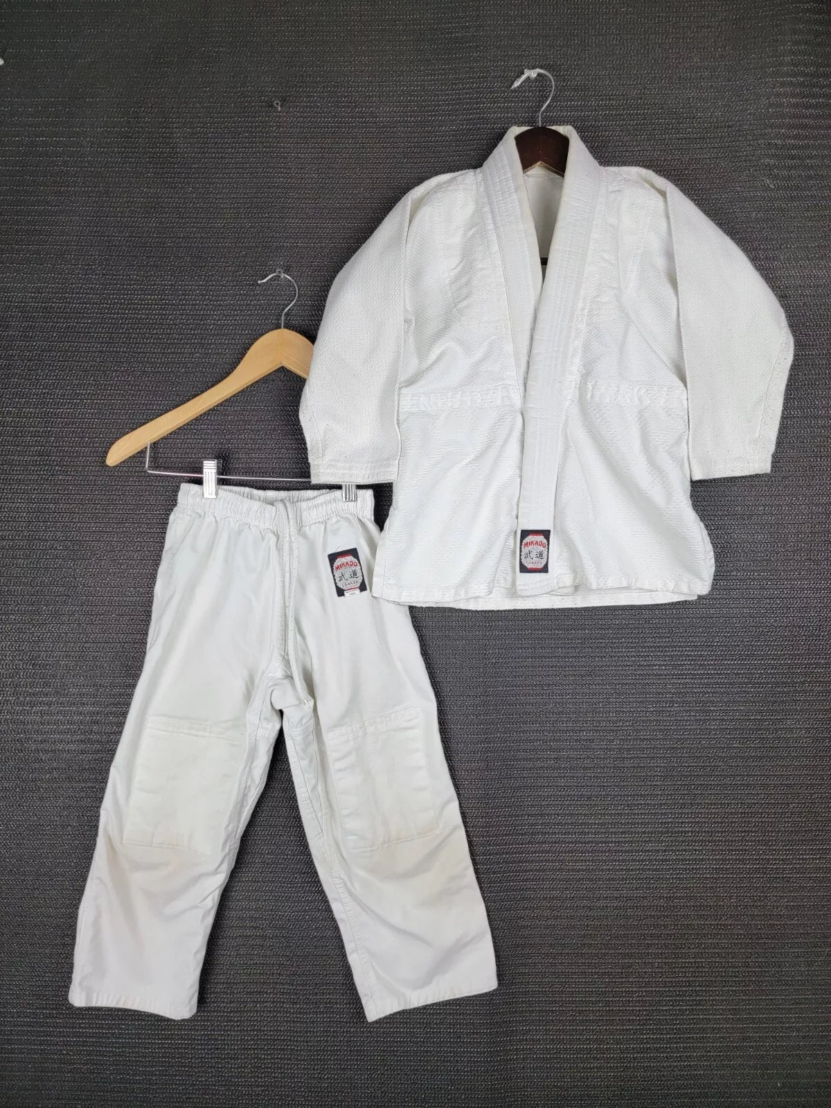 SKU#003a Karate Gi (Uniform) Heavy Weight MIKADO